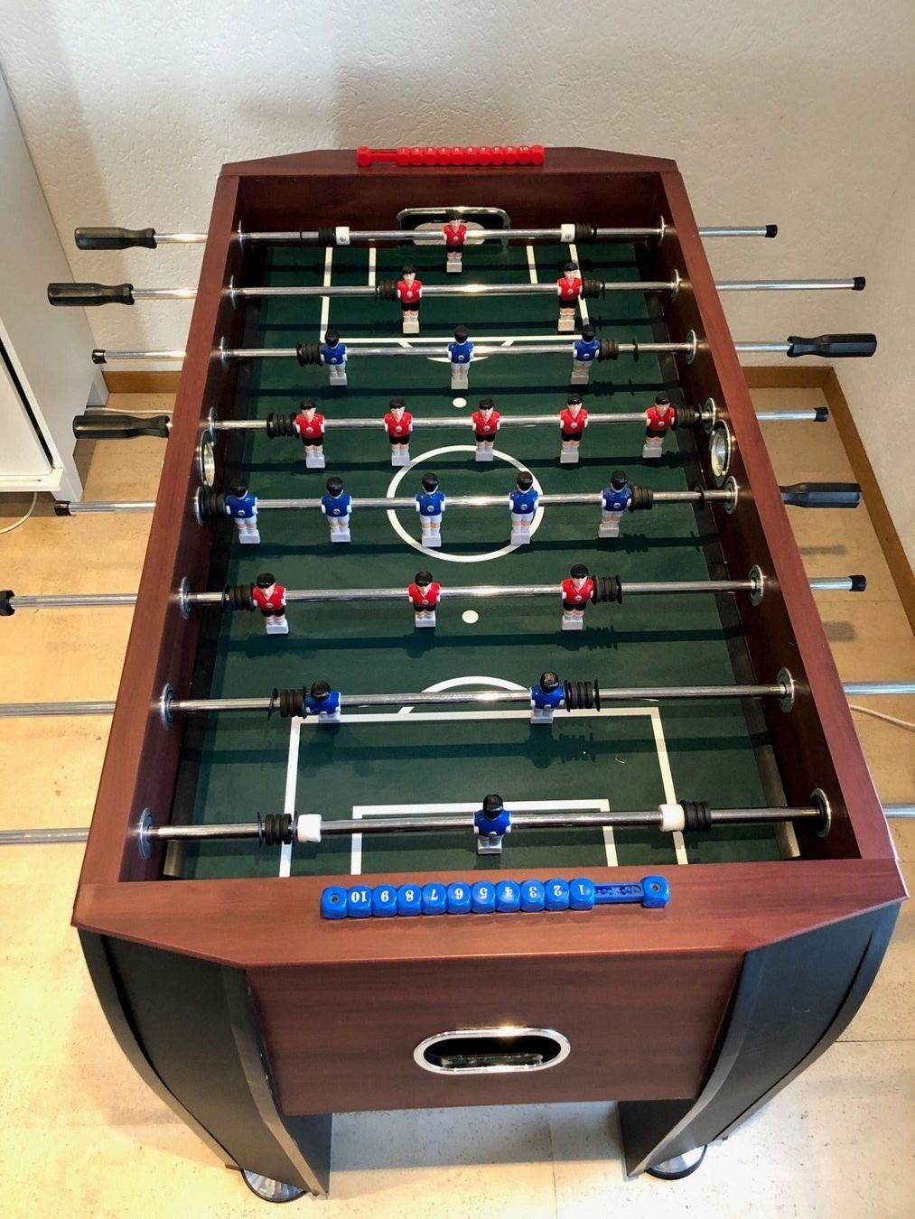 Spiele: Tischfussball Tischkicker Töggelikasten – Gebraucht aus Greifensee von