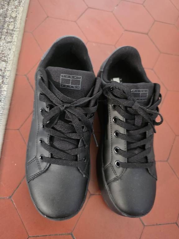 Scarpe da donna: FRAUENSCHUHE TOMMY HILLINGER – Nuovo e nell'imballaggio originale da Zürich venduto da Didi088 1