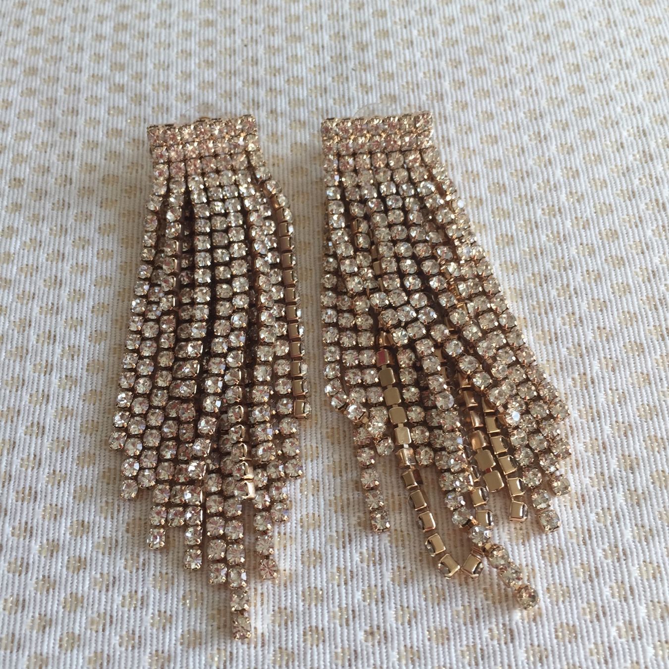 Orecchini pendenti & Orecchini a lobo: Boucles d'oreille fantaisie – Usato da Sion venduto da accroshoes