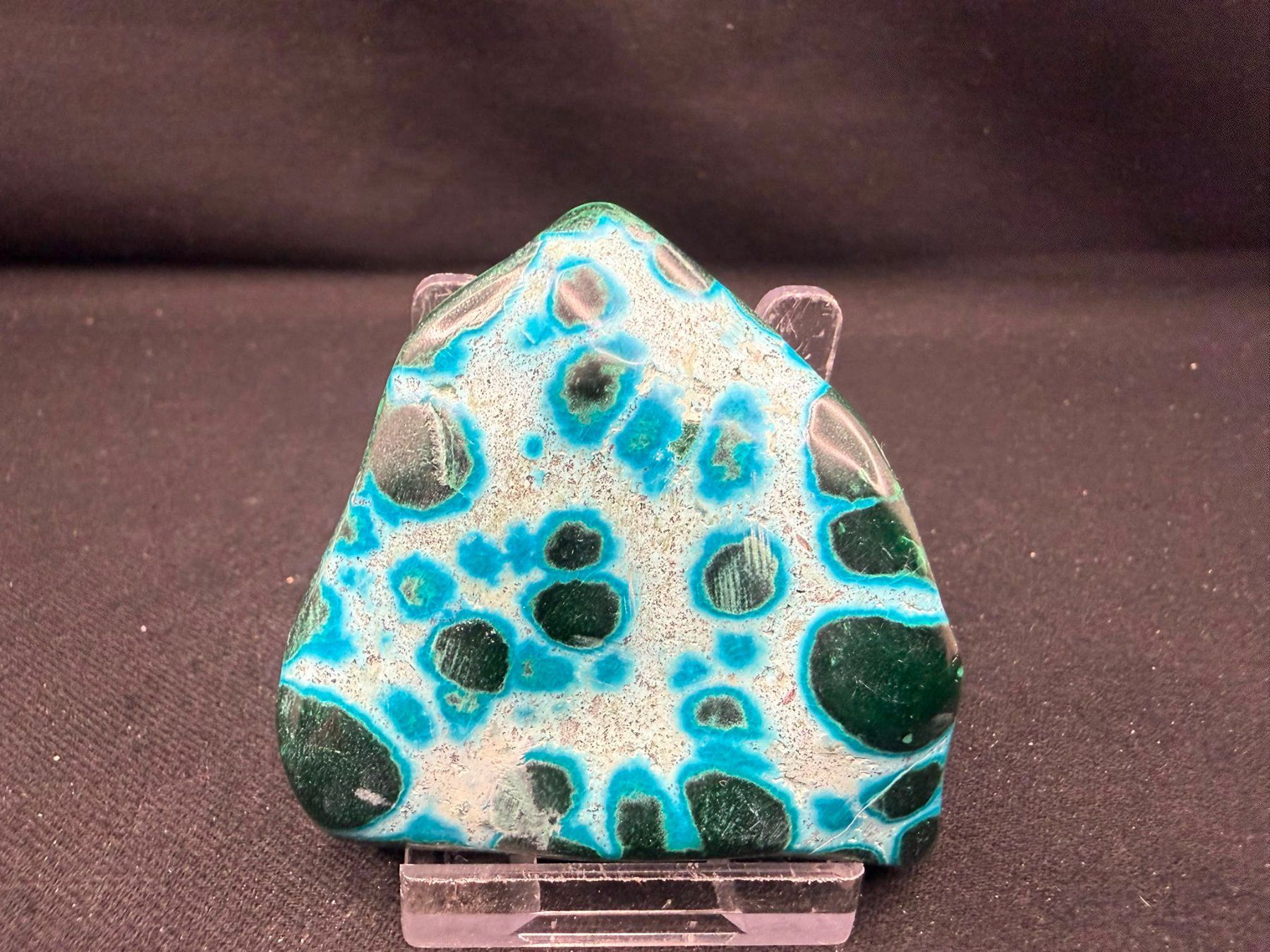 Minéraux & Lithothérapie: Malachit und Chrysocolla poliert – D'occasion à Schinznach Bad par Demerald