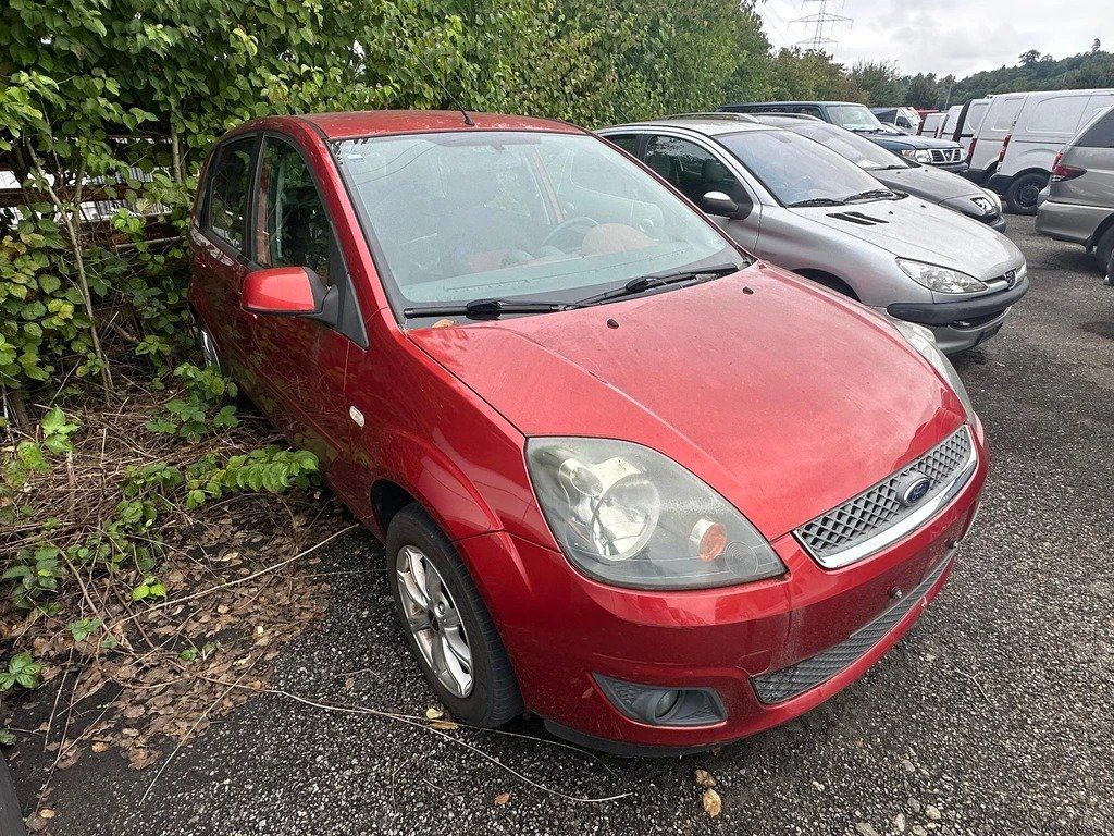 Ford Autos: FORD Fiesta 1.4 16V Trend – Gebraucht aus Oftringen von alourag 2