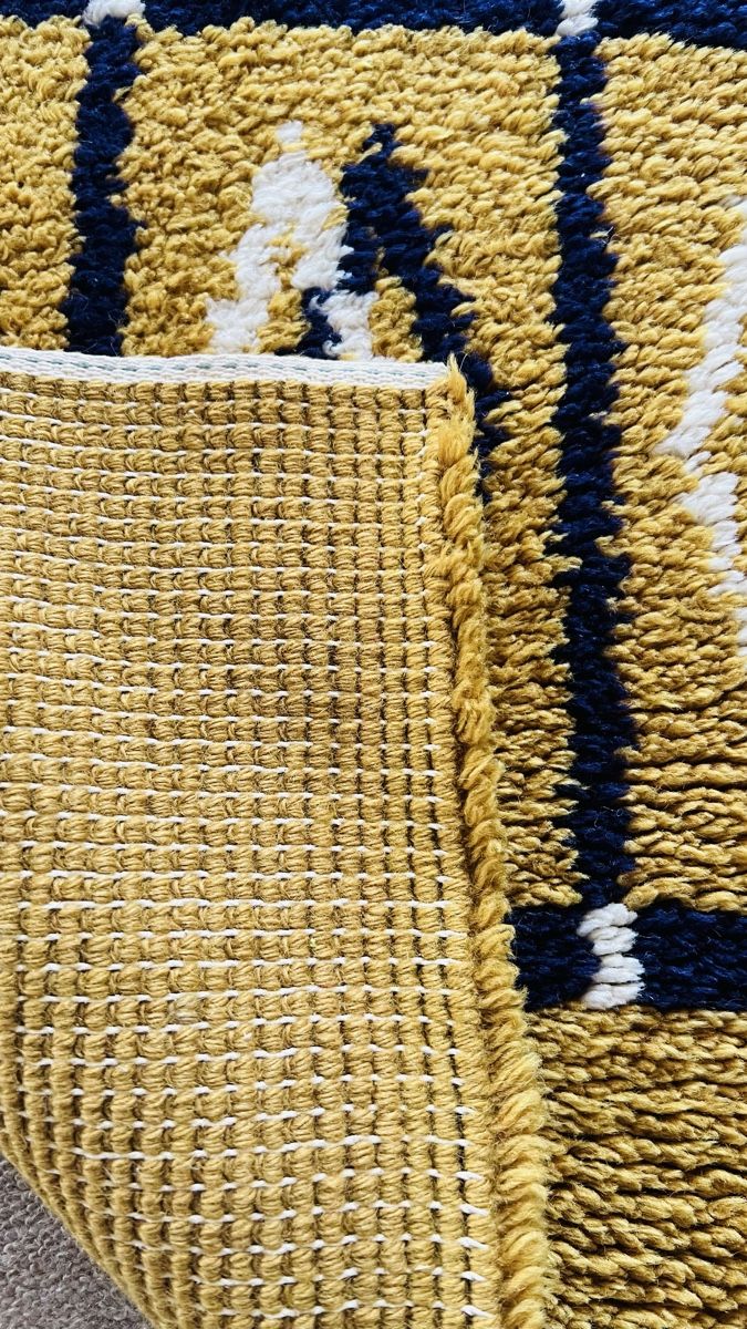 Tappeti: Teppich handgeknüpft gelb – Usato da Röschenz venduto da tan_xlt9 2