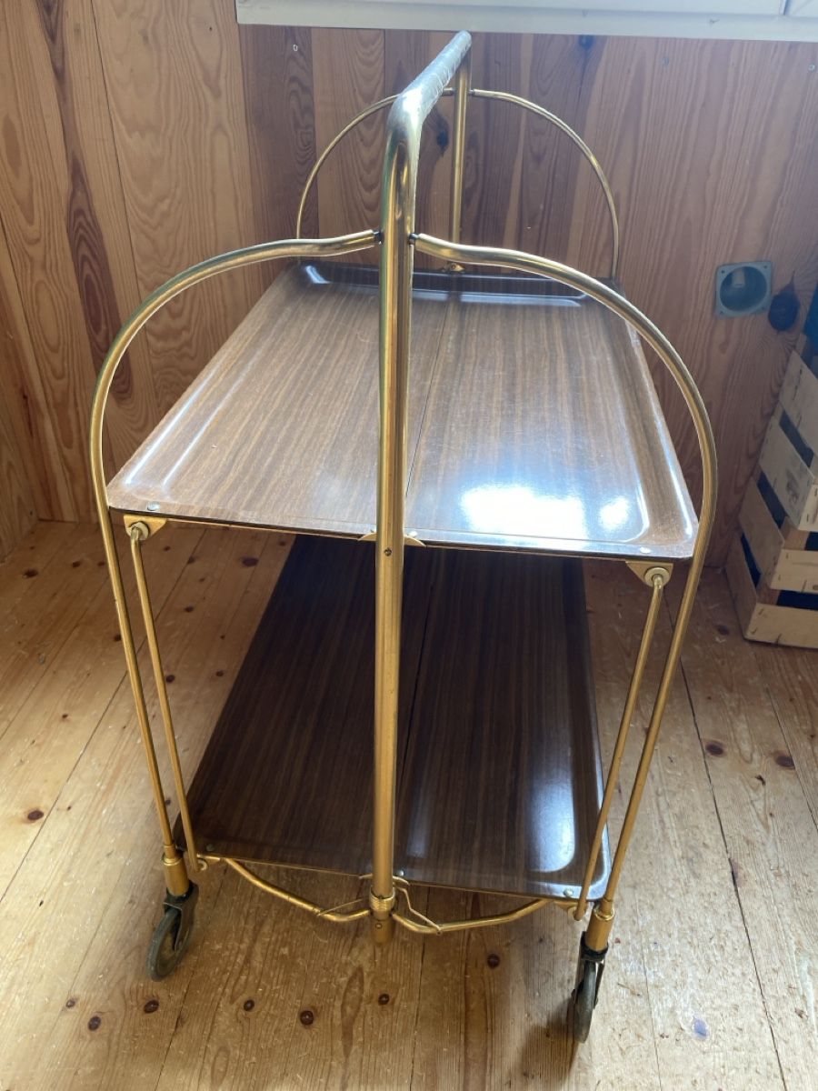 Carrelli di servizio: Vintage Servierwagen klappbar Messing Retro – Usato da Buchs SG venduto da rosadoro1973 1