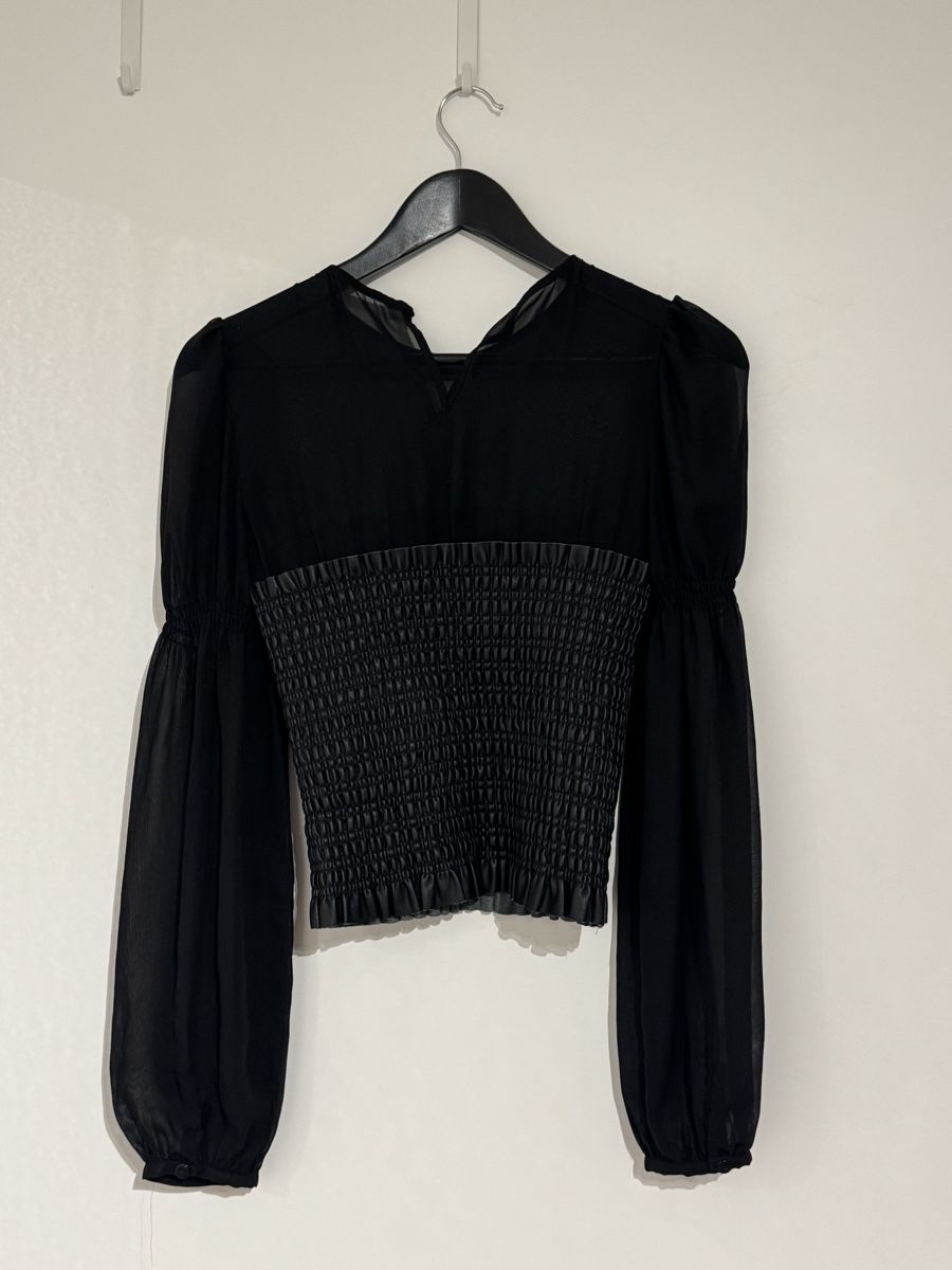 Zara Blusen: Zara Bluse – Neu (gemäss Beschreibung) aus Meilen von nic_77cd 1