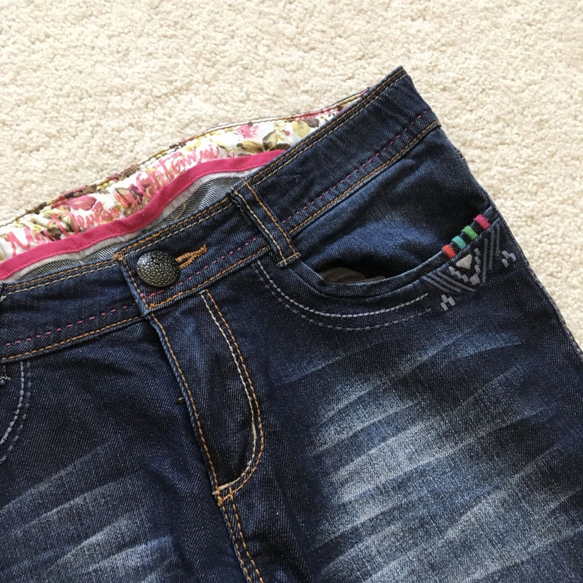 Catimini Pantaloni: Catimini Mädchen Jeans (G.152/12J) – Usato da Pfäffikon SZ venduto da Candy.Co. 2