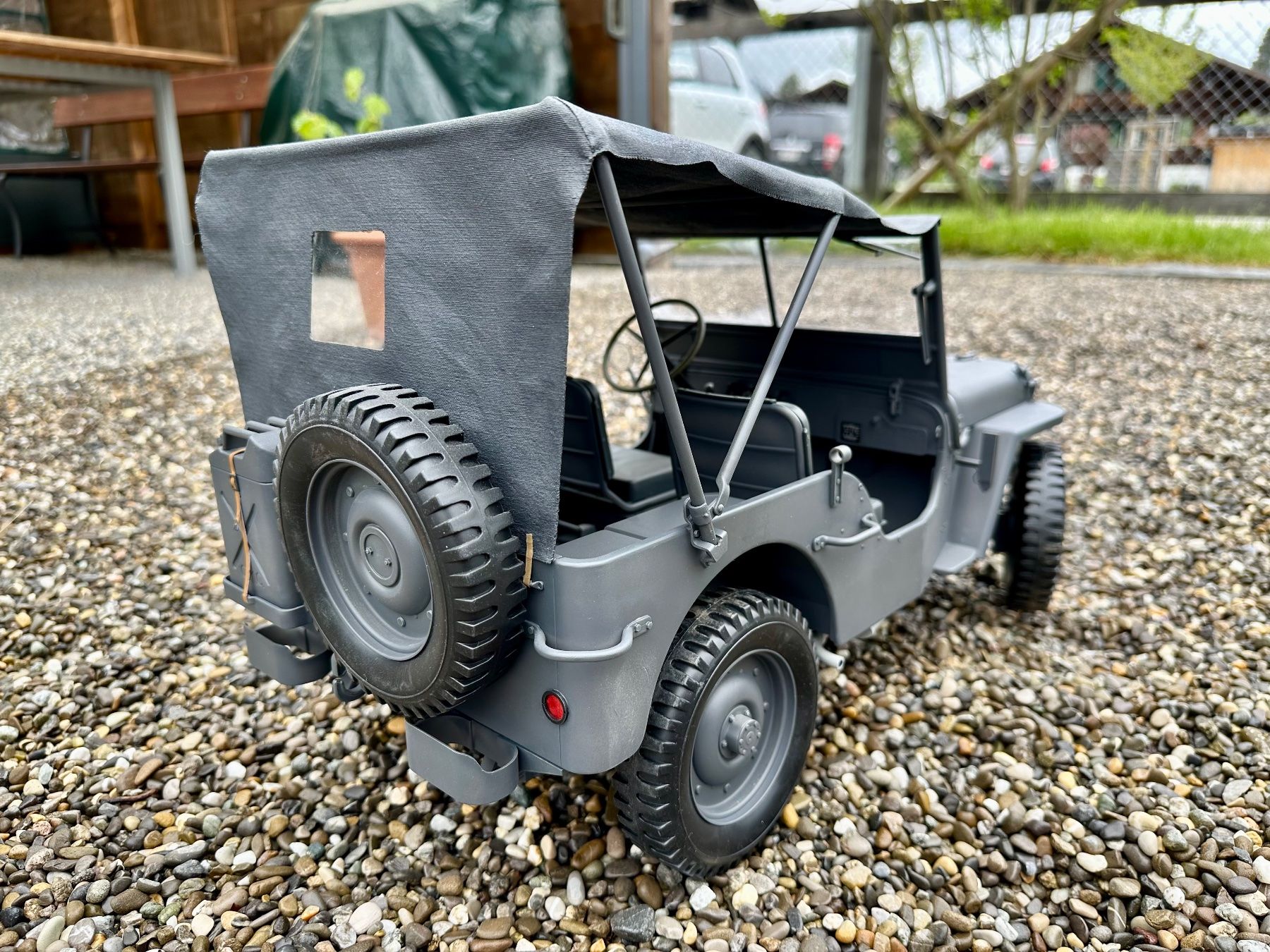 Willys Modellini d'auto: Willys Overland MB Schweizer Armee 1:6 – Nuovo (secondo la descrizione) da Lenk im Simmental venduto da AFM-Modellbau 1