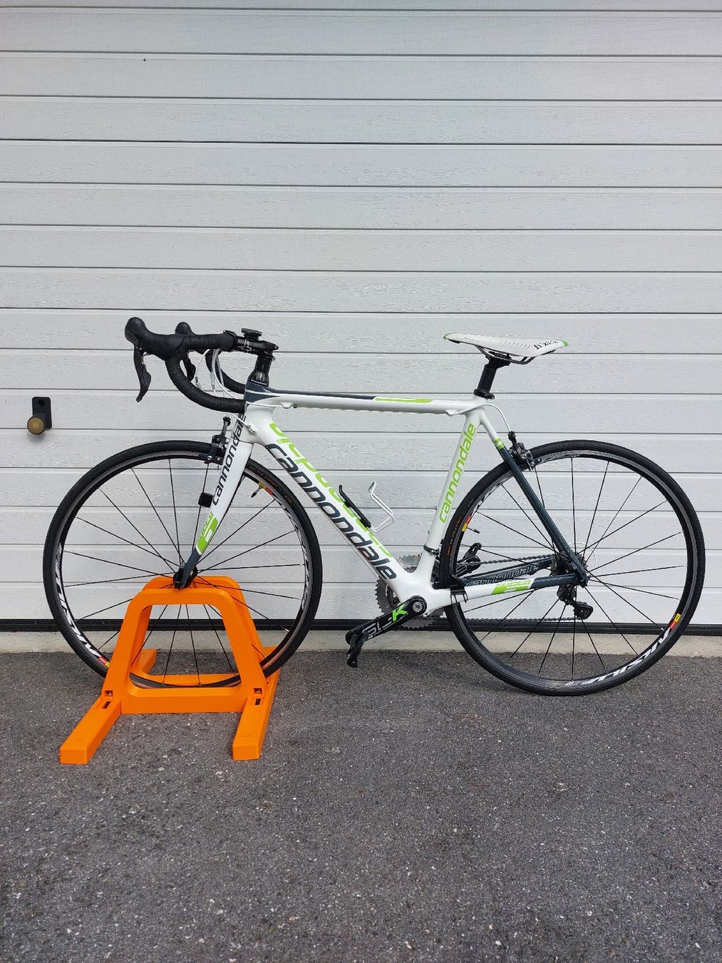 Cannondale Biciclette: Cannondale SuperSix Carbon Rennrad – Usato da Sax venduto da sch_9cbb