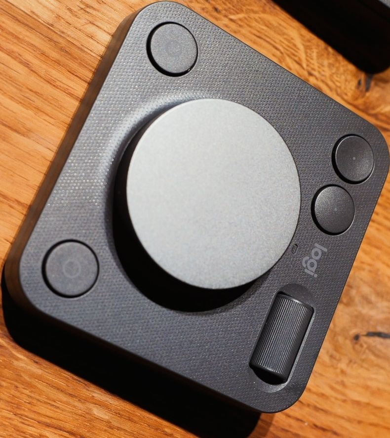 Logitech Tastiere: Logitech MX Creative Console in OVP – Nuovo (secondo la descrizione) da Uettligen venduto da calinew 1
