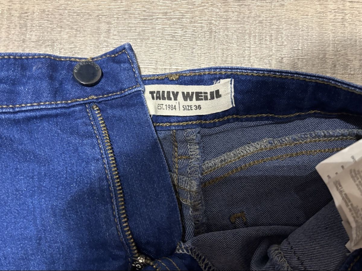 Tally Weijl Pantaloni: Kurze Hose Tally Weijl Gr. 36 – Usato da Zug venduto da sarah26f 1