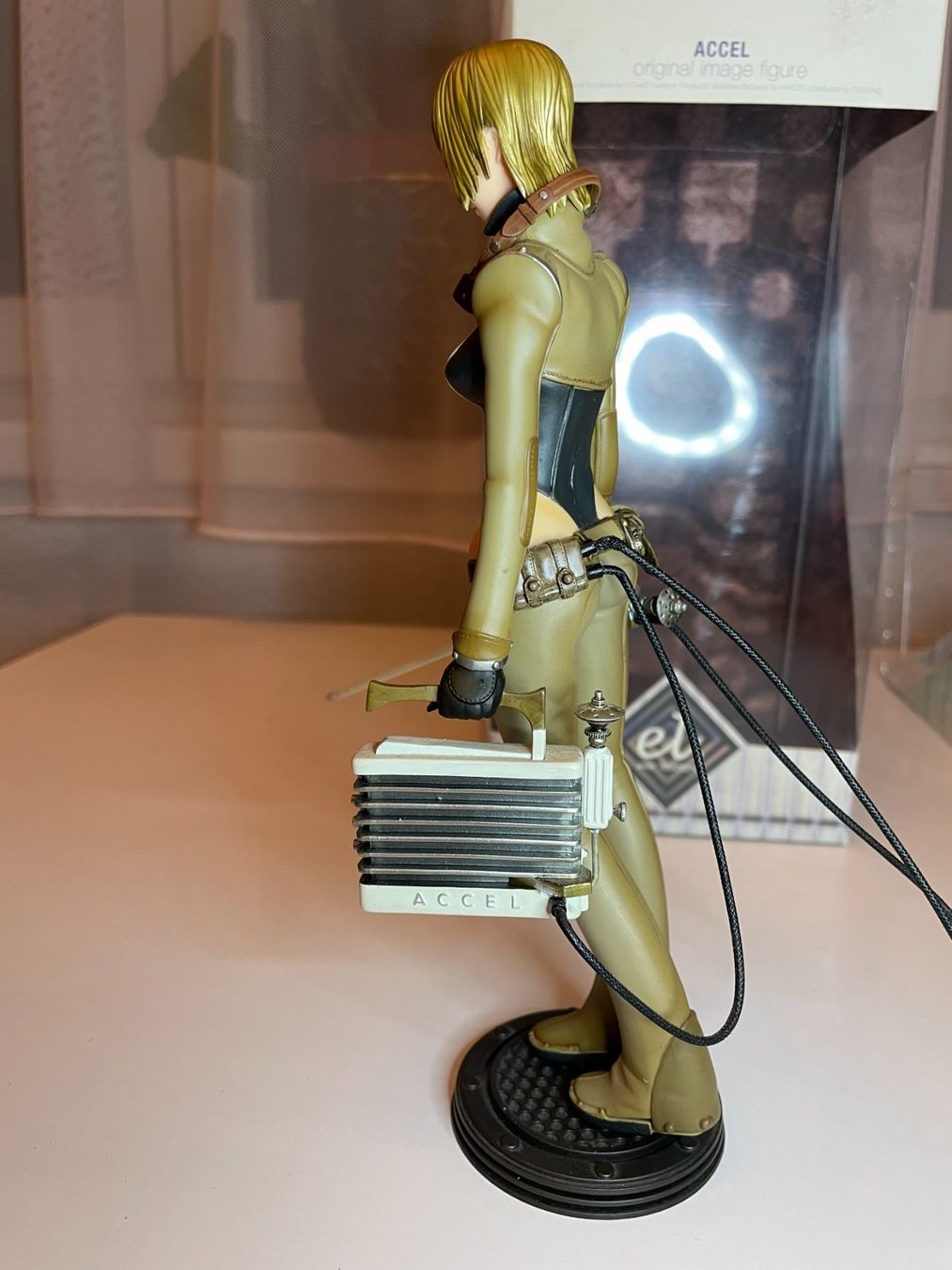 Statuette: ACCEL Original Image Figure: el. with "REIDEEN" – Usato da Bülach venduto da ViktoriiaMatus 2