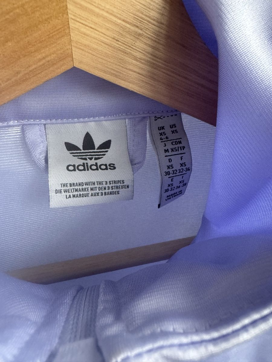 Adidas Lotti di vestiti: Adidas Tracksuit Set XS NEW! – Nuovo (secondo la descrizione) da Versoix venduto da Bazanchiklovalova 7