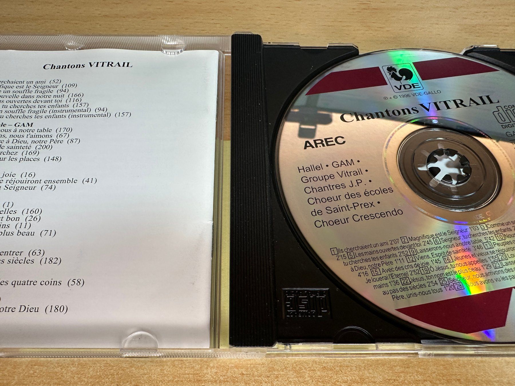 CD: D8 CHANTONS VITRAIL – Usato da Rikon im Tösstal venduto da Alpenmutz 2