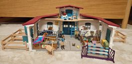 Schleich Reiterhof HORSE CLUB 42567