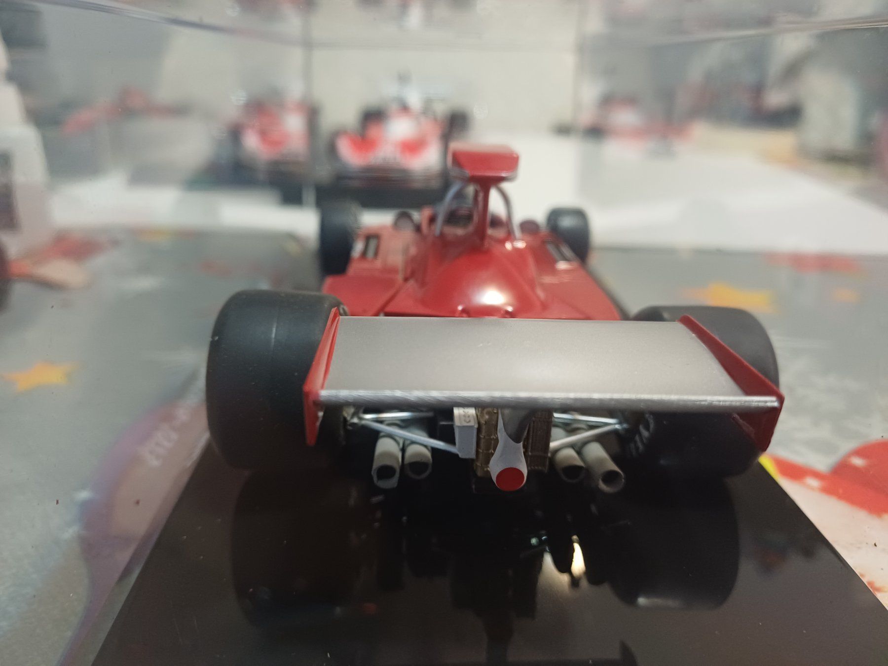 Ferrari 312 b3 dans voitures formule 1 miniatures
