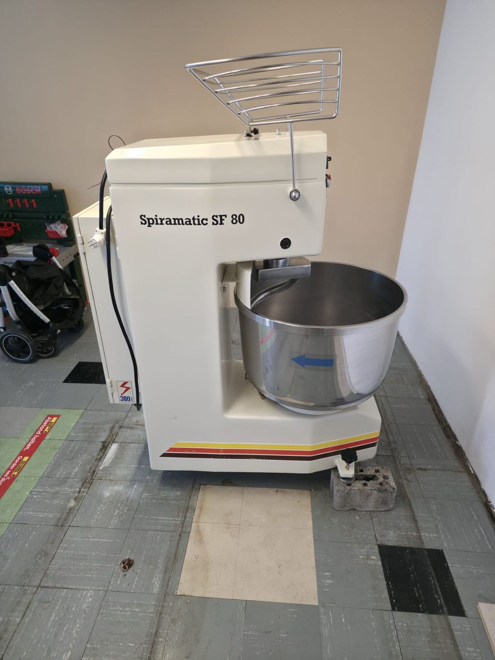 Küchengeräte: Knetmaschine /Teigmaschine Kolb – Gebraucht aus Lengnau BE von bma_567h 2