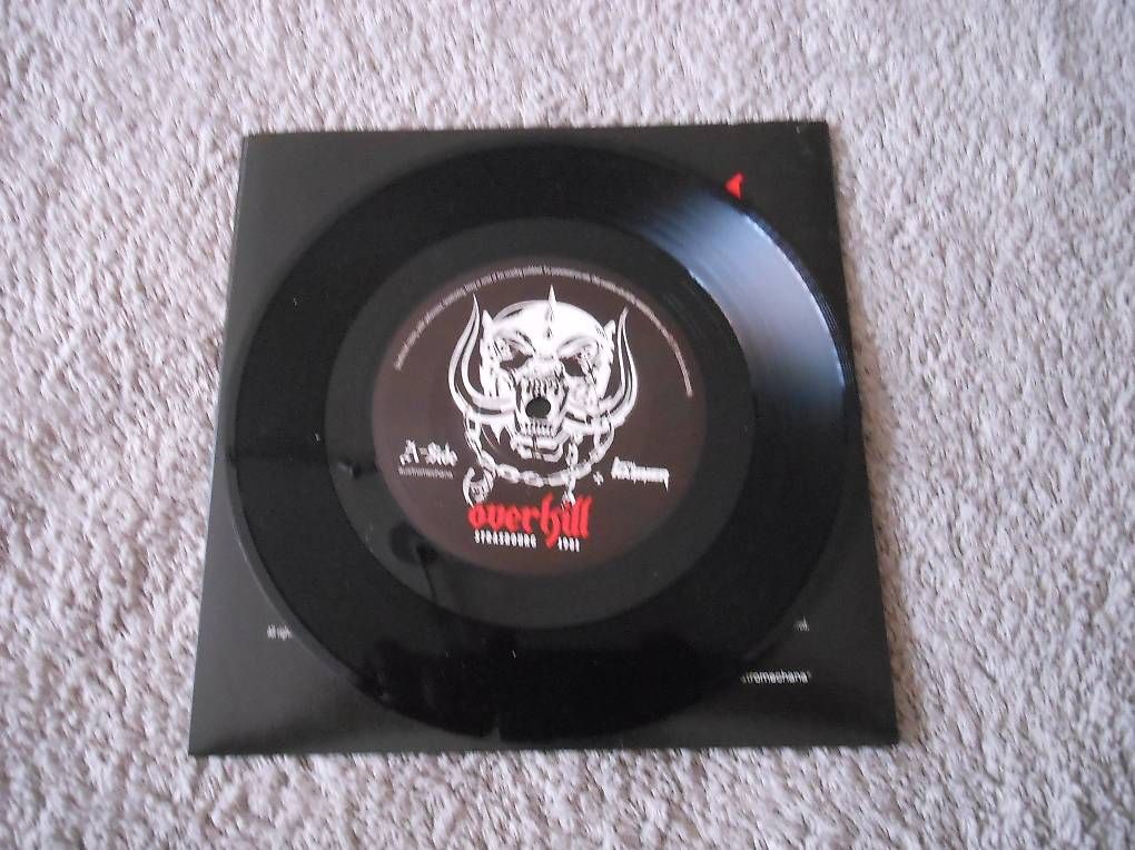 Dischi in vinile: Motörhead - Overkill / Bomber (Live And Unreleased) – Usato da Liebefeld venduto da type013 2