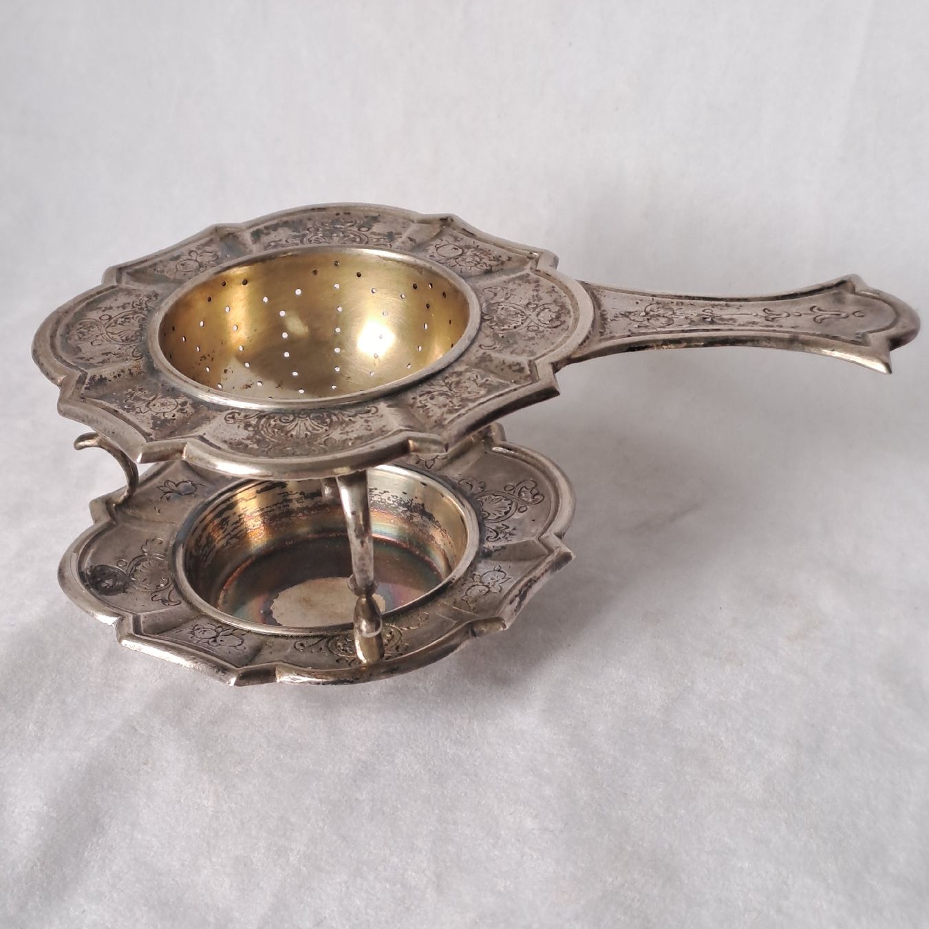 Teiere: Antik 800 Silber Teesieb mit Abtropfschale  – Usato da Adliswil venduto da globill