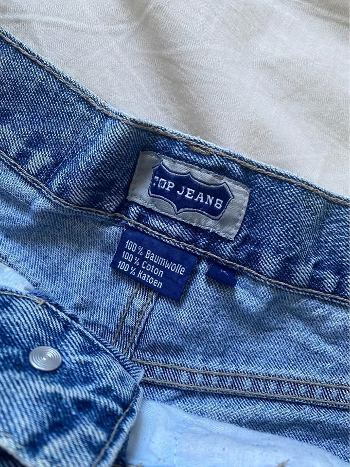 Levi's Pantalons: jeans pantalonchini corti shorts – D'occasion à Balerna par AnnadiBalerna 4