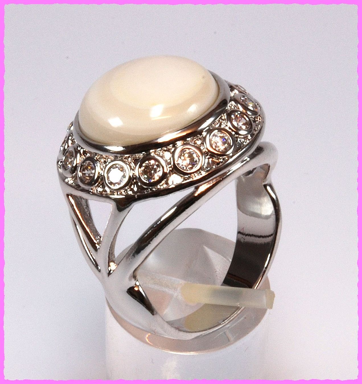 Anelli: Wow, grosser Ring mit Zirkonia – Nuovo e nell'imballaggio originale da Oberglatt ZH venduto da Diamond-Girl 2
