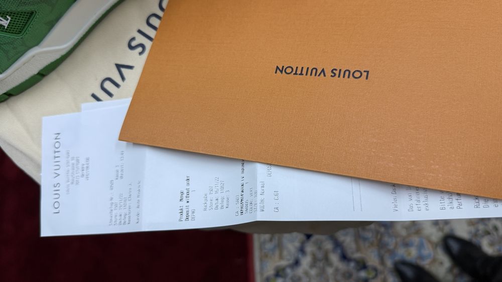 Louis Vuitton Scarpe da uomo: Louis Vuitton Stickers – Nuovo e nell'imballaggio originale da Lachen SZ venduto da HelvetiaLuxury 6