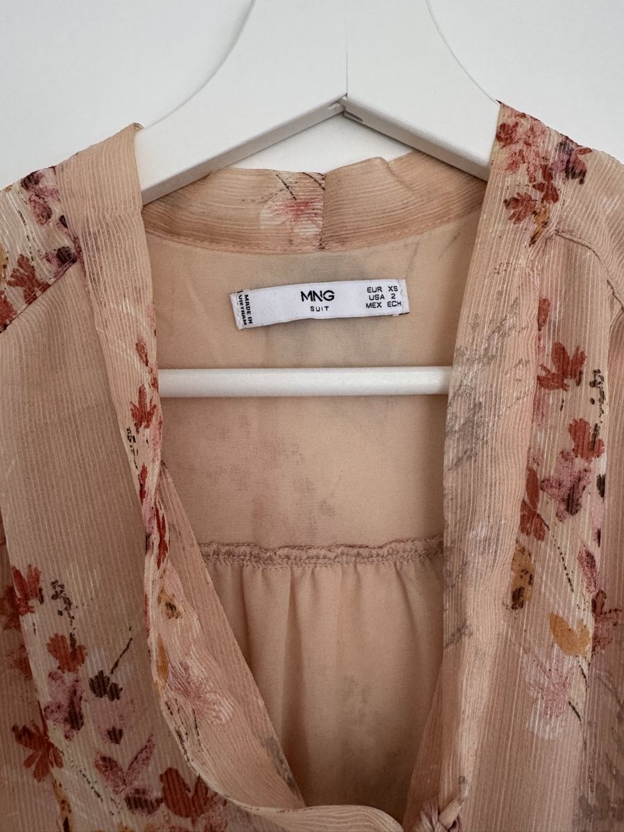 Mango Vestiti: Mango Blumenkleid Rosé Gr. XS – Usato da Staufen venduto da M19M 1