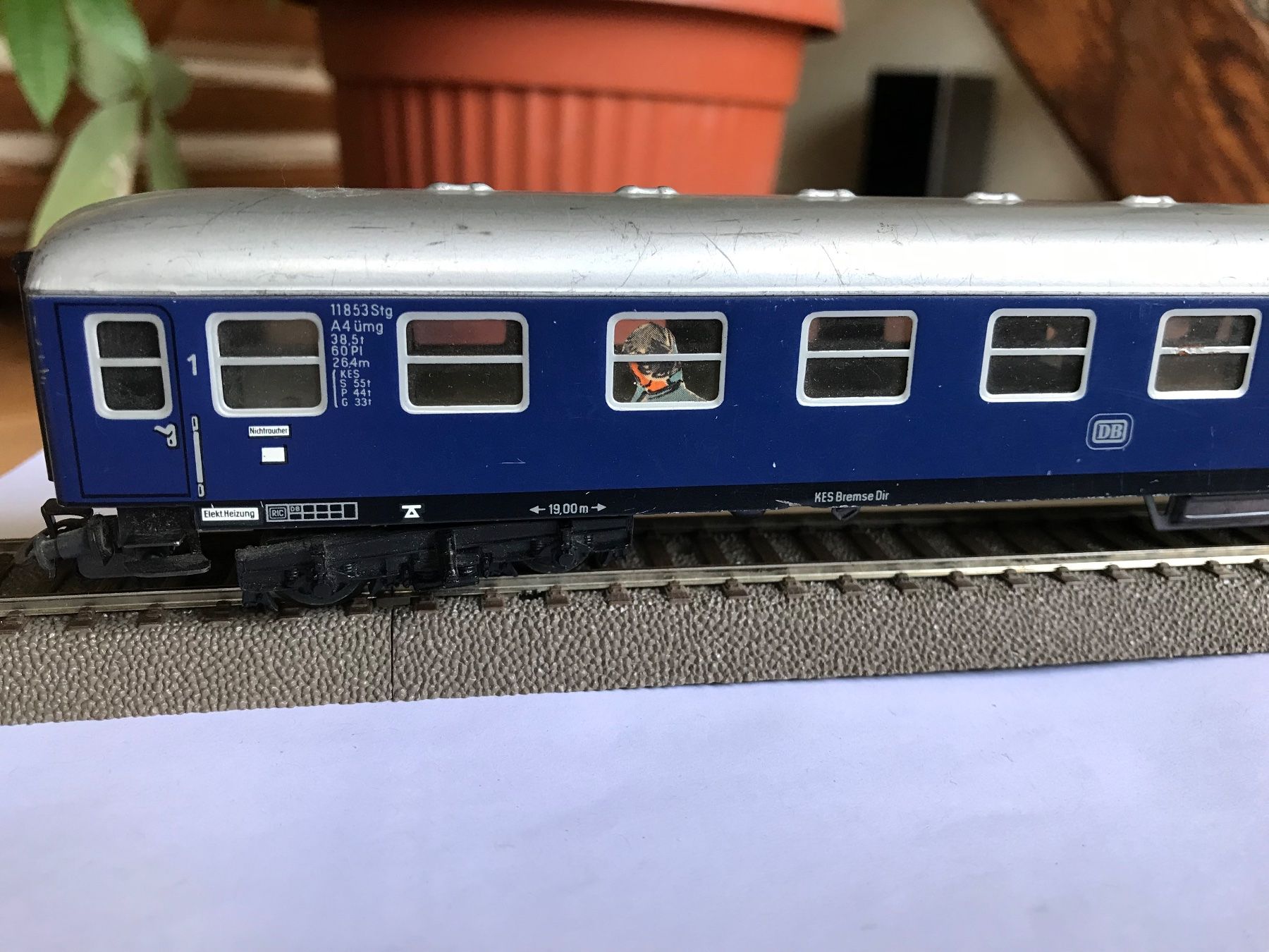 Märklin Modellini di ferrovie: märklin 4027, schnellzugwagen der DB – Usato da Liestal venduto da ozo2005 1