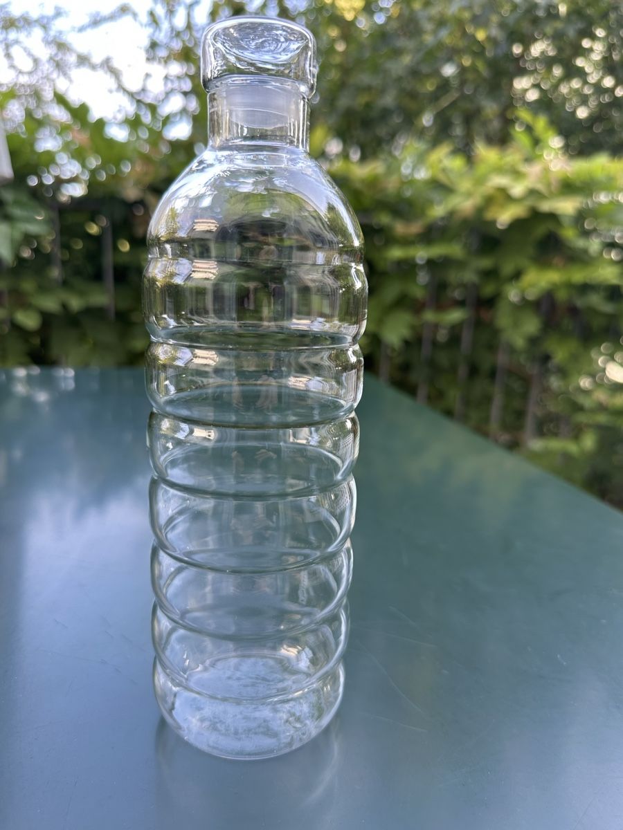 Autres vaisselles & verres: Coole Design Glasflasche – Neuf (Voir description) à Olten par Skater_man 3