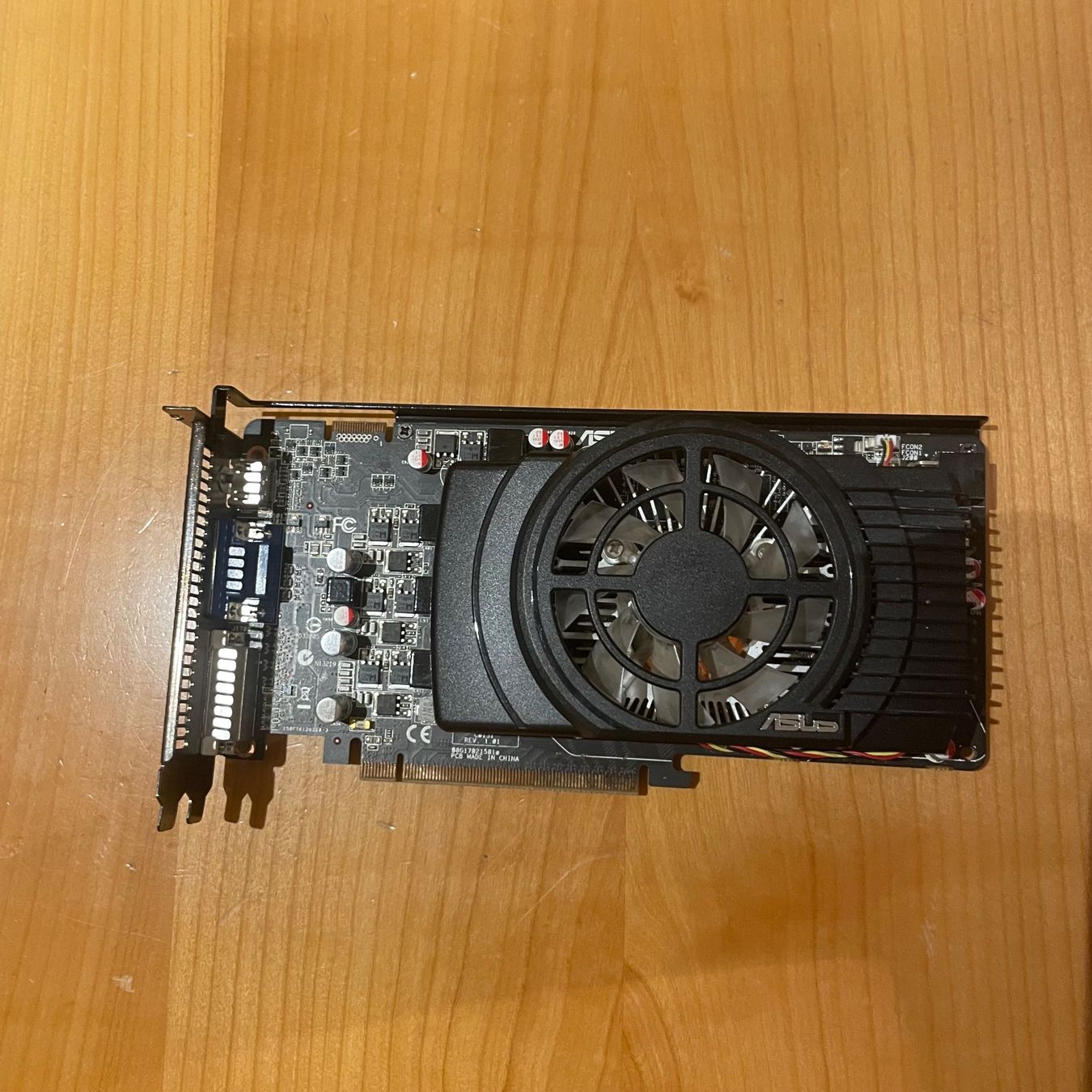 Asus Schede grafiche: ASUS EAH5770 CUCore GPU – Usato da Münchenstein venduto da Moosetashed