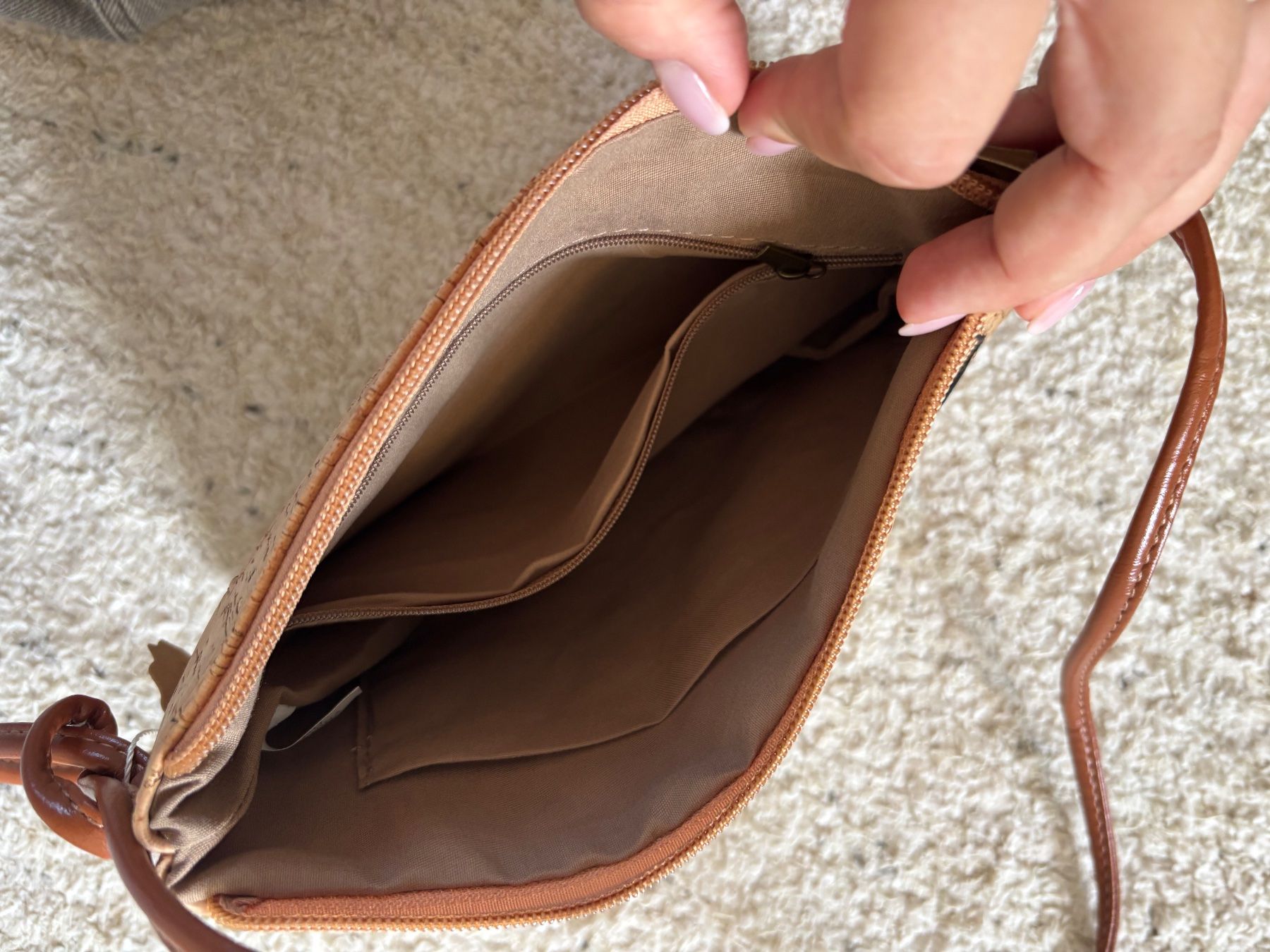 Taschen für Damen: Handbag / flat pouch – Gebraucht aus Cully von Maar_K 2