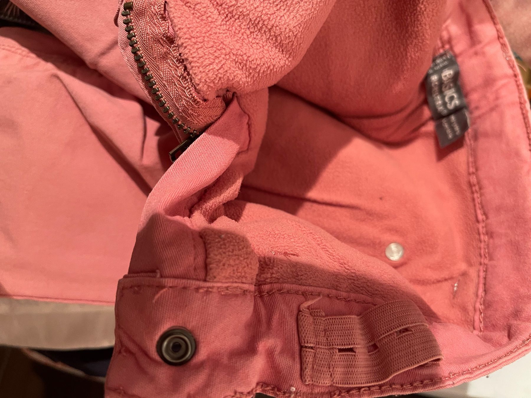 Hosen: Pantalon fille taille 4 ans – Gebraucht aus MARLY von AISLEE 2