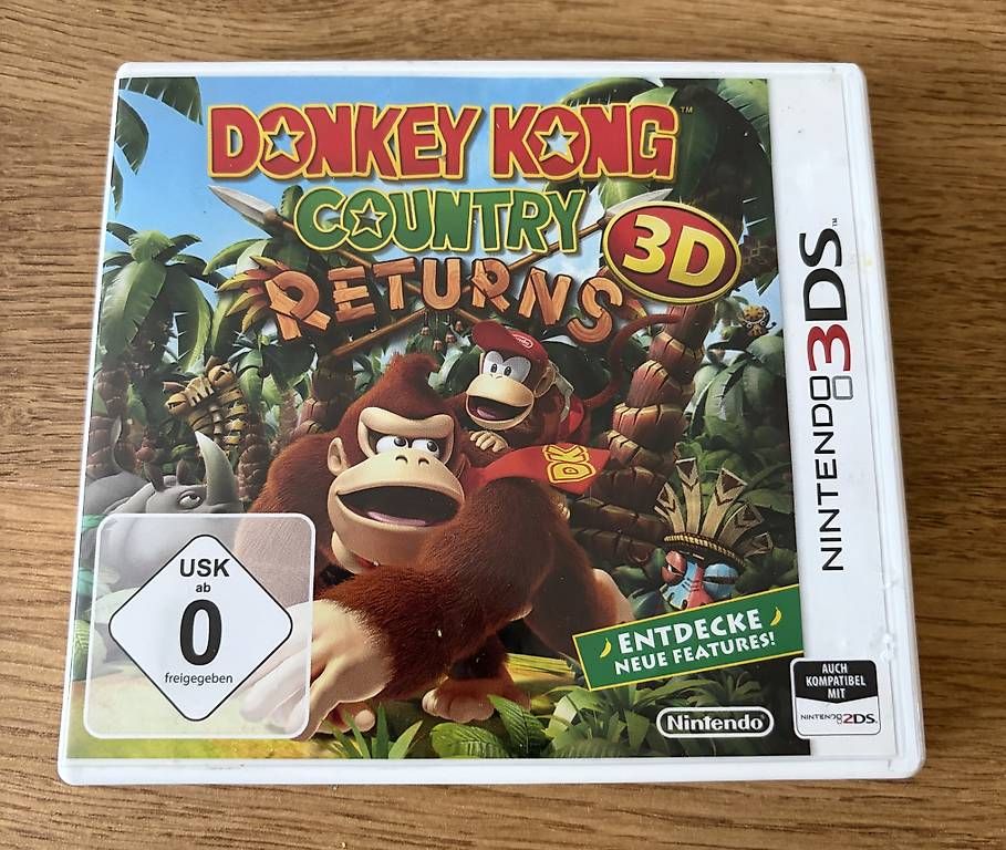 Nintendo Giochi: 3DS Donkey Kong Country Returns – Usato da Glattpark(Opfikon) venduto da Beubeu44