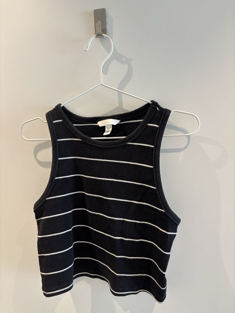 H&M Tops: Top – Gebraucht aus Winterthur von Fabunzkel