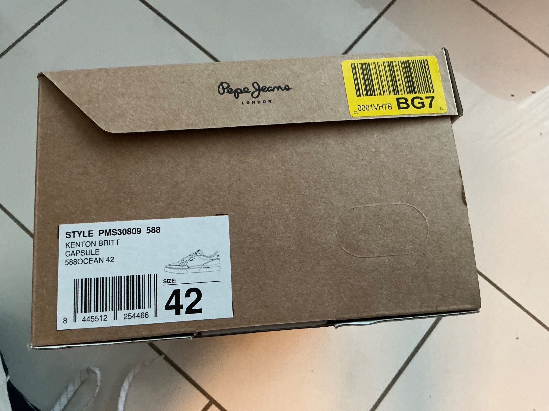 Pepe Jeans Scarpe da uomo: Schöne Pepe Jeans Stoff Schuhe Gr.42 – Nuovo (secondo la descrizione) da Biel-Benken BL venduto da Sahra1 4