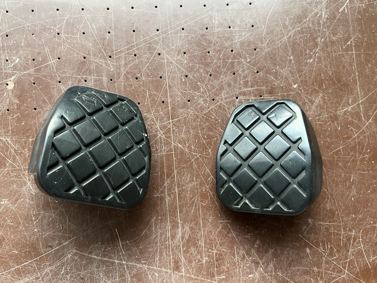 VW Accessori per altri veicoli: VW Polo 9N Fusspedale – Usato da Sumiswald venduto da Beragi 1