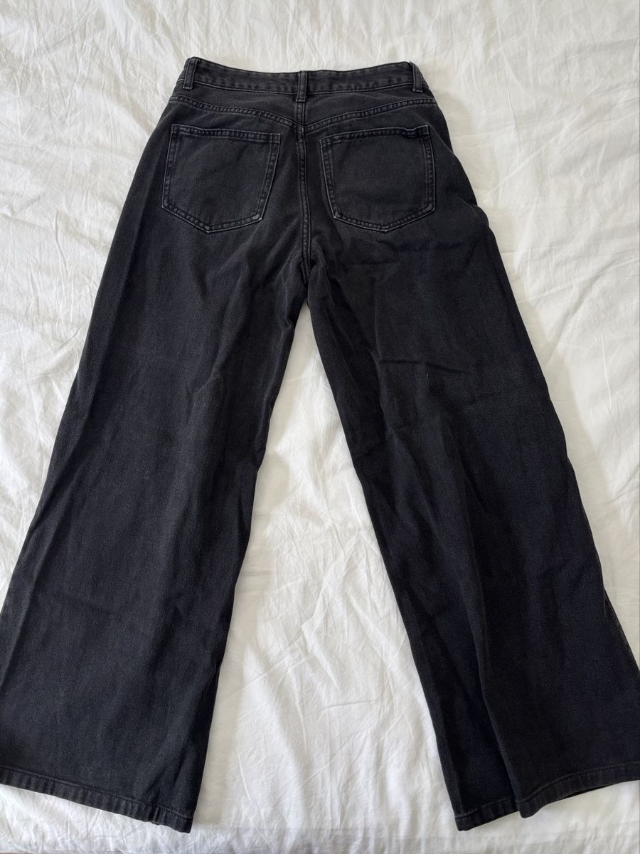Jeans: wide leg jeans size 36 – Usato da Claro venduto da annakhanh 1