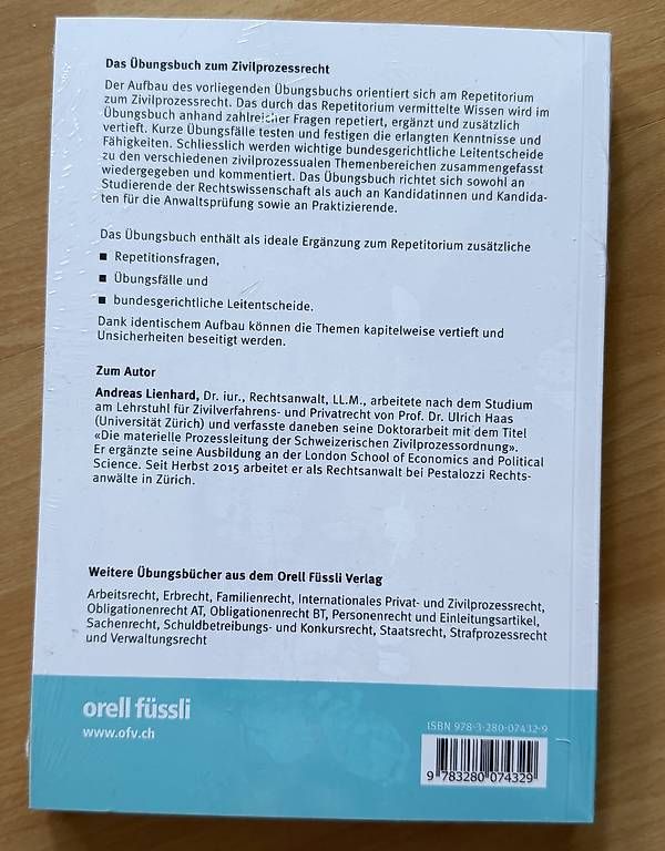 Livres: Übungsbuch Zivilprozessrecht – D'occasion à Baar par AlisaBXX 1