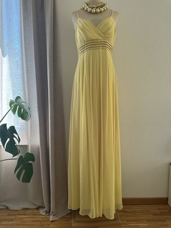Magnifique robe de soirée Manoukian jaune pastel Taille L 
