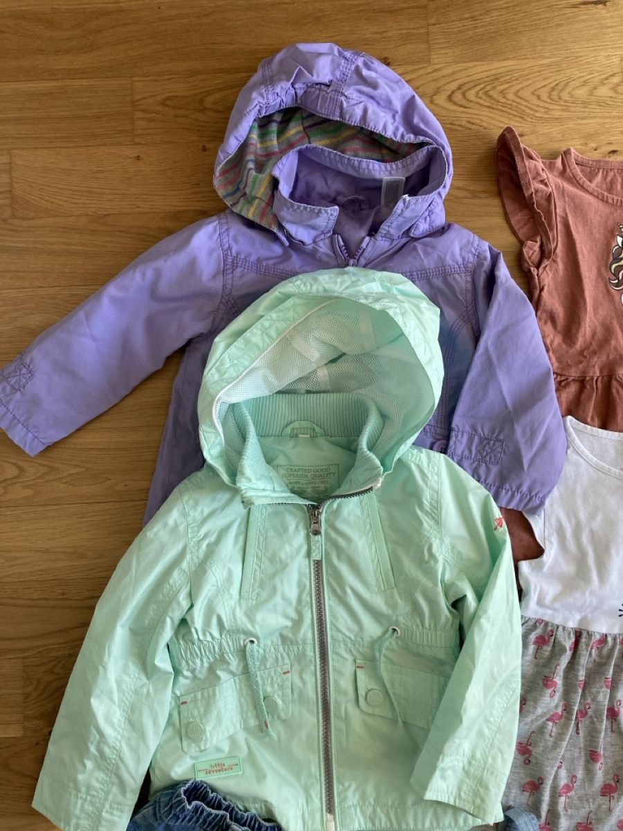 Lotti & Set di vestiti: Mädchen Kleiderpaket, Grösse 86/92, Top Zustand – Usato da Staad SG venduto da gab_7dr9 4