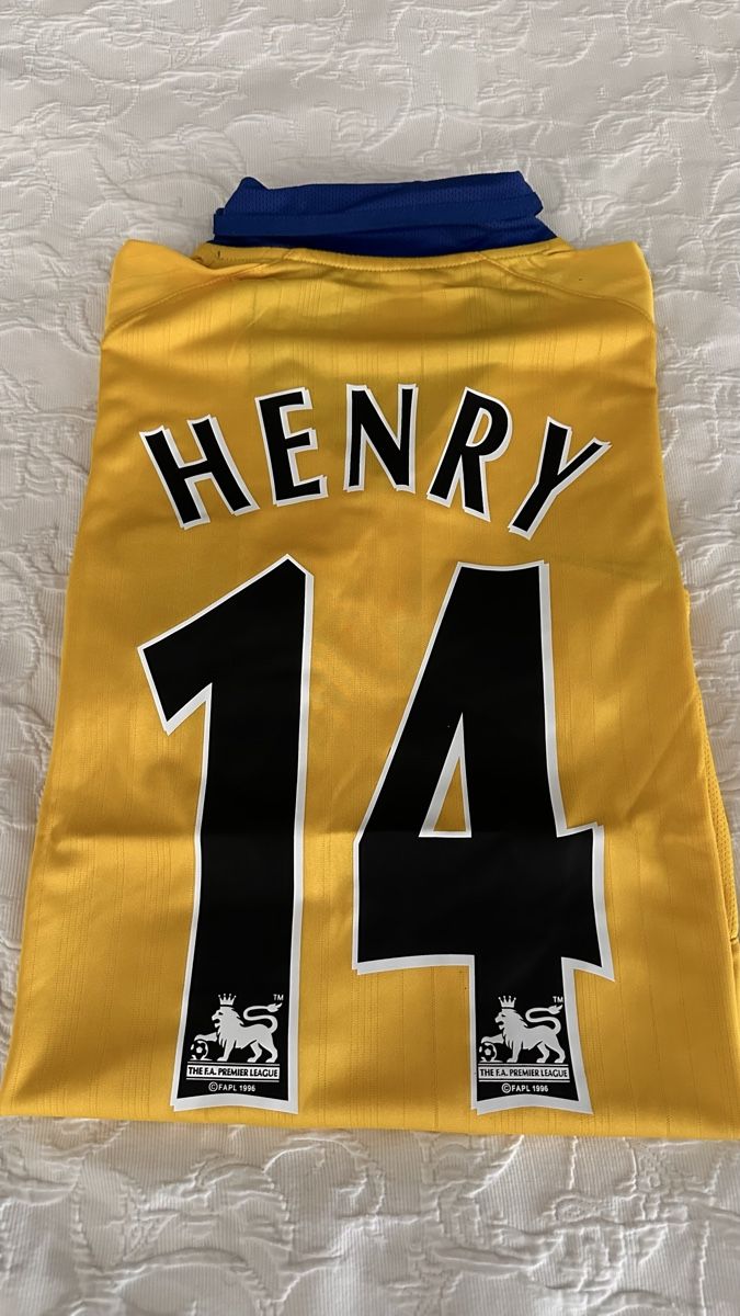 Canottiere & Pantaloni: Arsenal Jersey Henry 14 – Nuovo (secondo la descrizione) da Oberrieden venduto da jon_5cl2