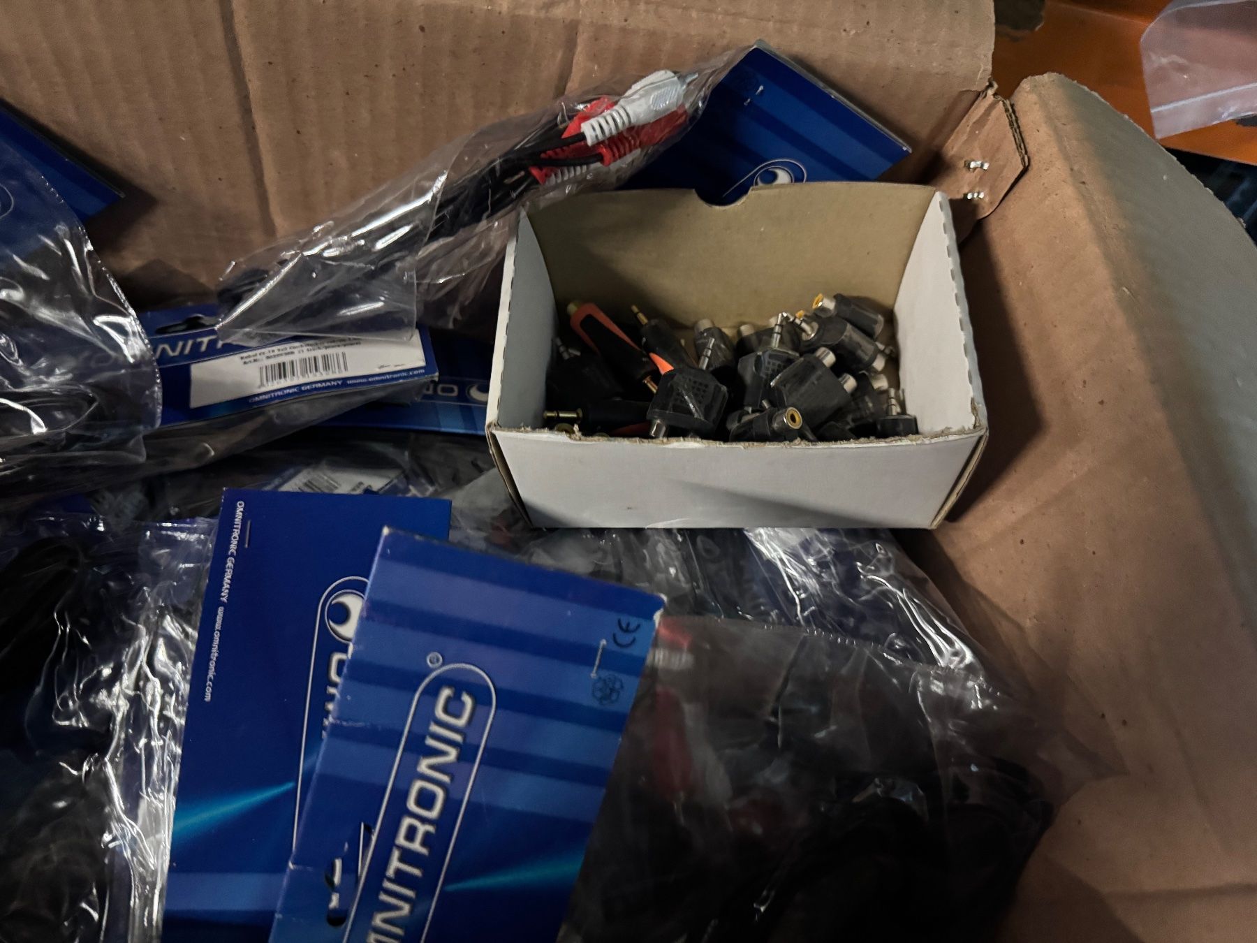Neutrik Cavi: Grosser Posten neuer Audio Kabel und Adapter – Nuovo (secondo la descrizione) da Eiken venduto da Skylight 1