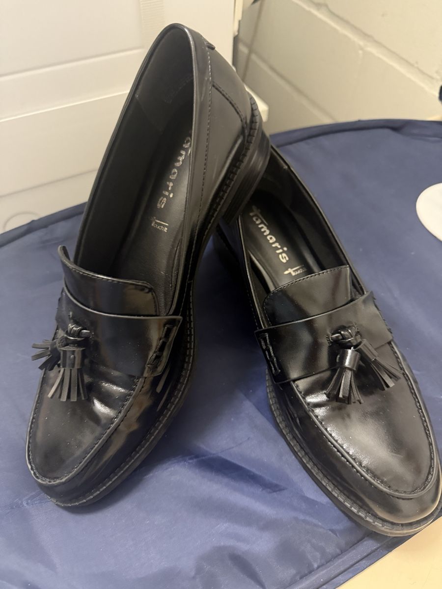 Tamaris Damenschuhe: Tamaris Mocassins noirs – Gebraucht aus Caslano von Elena61 1