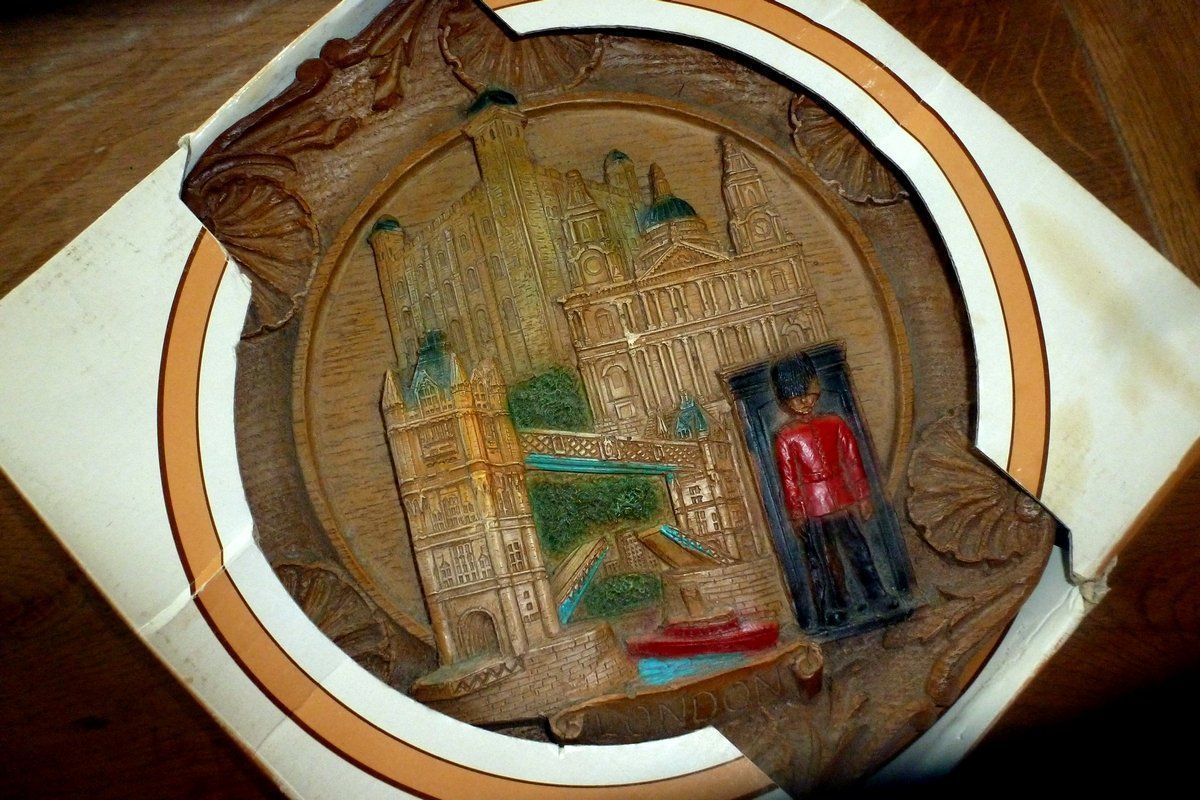 Figurines: Souvenir aus London. – D'occasion à Emmen par newdeal1970 1