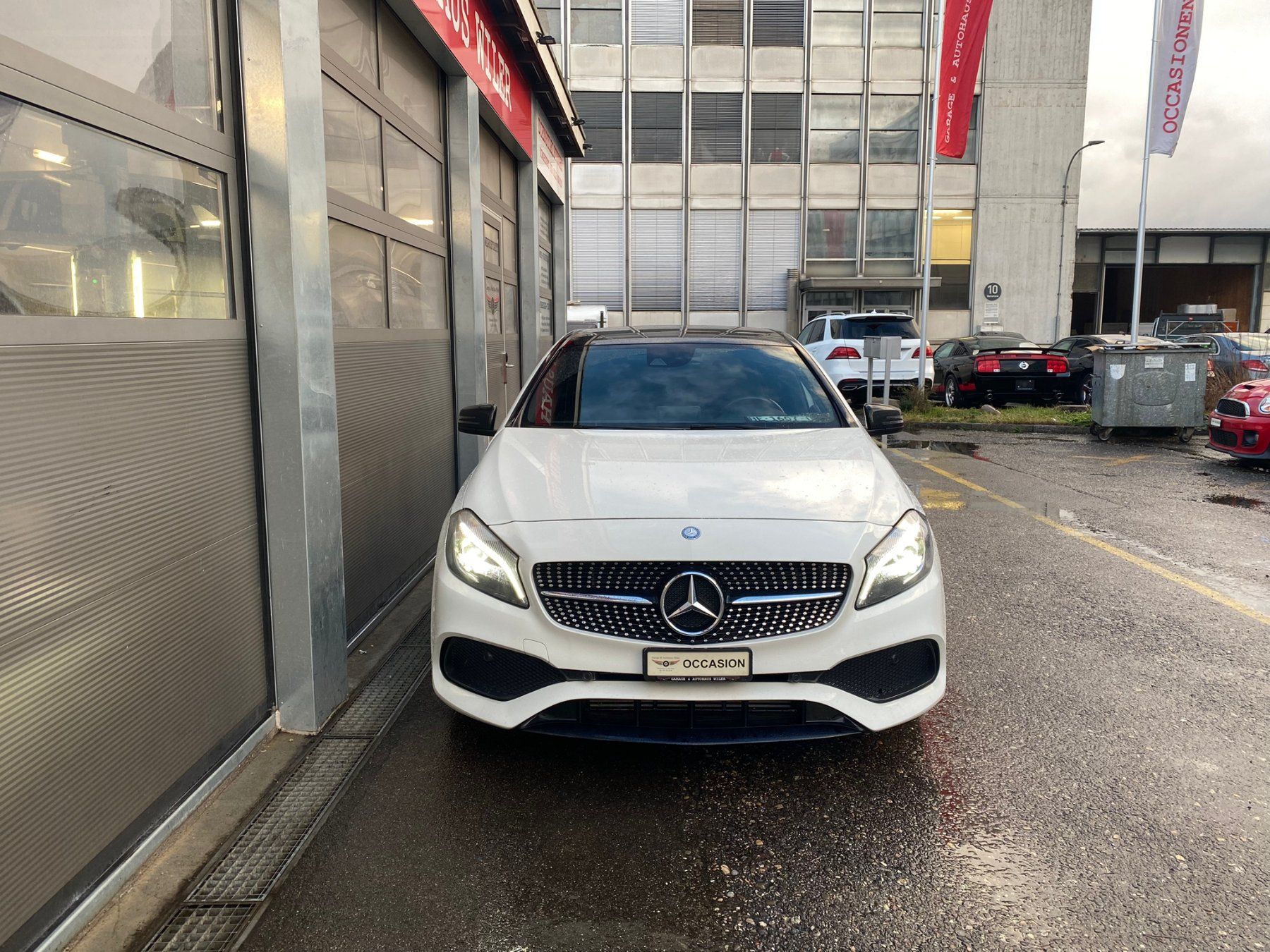 Mercedes-Benz Automobili: Mercedes-Benz A 180 BlueEfficiency Edition – Usato da Biel/Bienne venduto da AS24 1