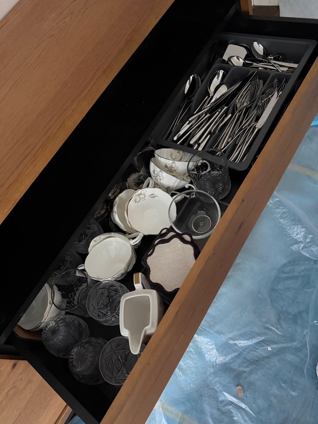 Westwing Cassettiere: Westwing Sideboard Eichenfurnier guter Zustand – Usato da Glattpark(Opfikon) venduto da dic_7gxr 4