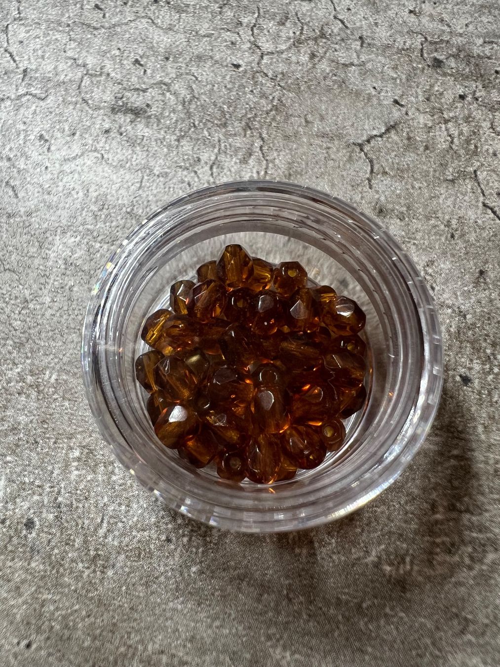 Perle (finte): Glasschliffperle - 4 mm (neu) – Nuovo (secondo la descrizione) da Stein AG venduto da Anastasia_Asya