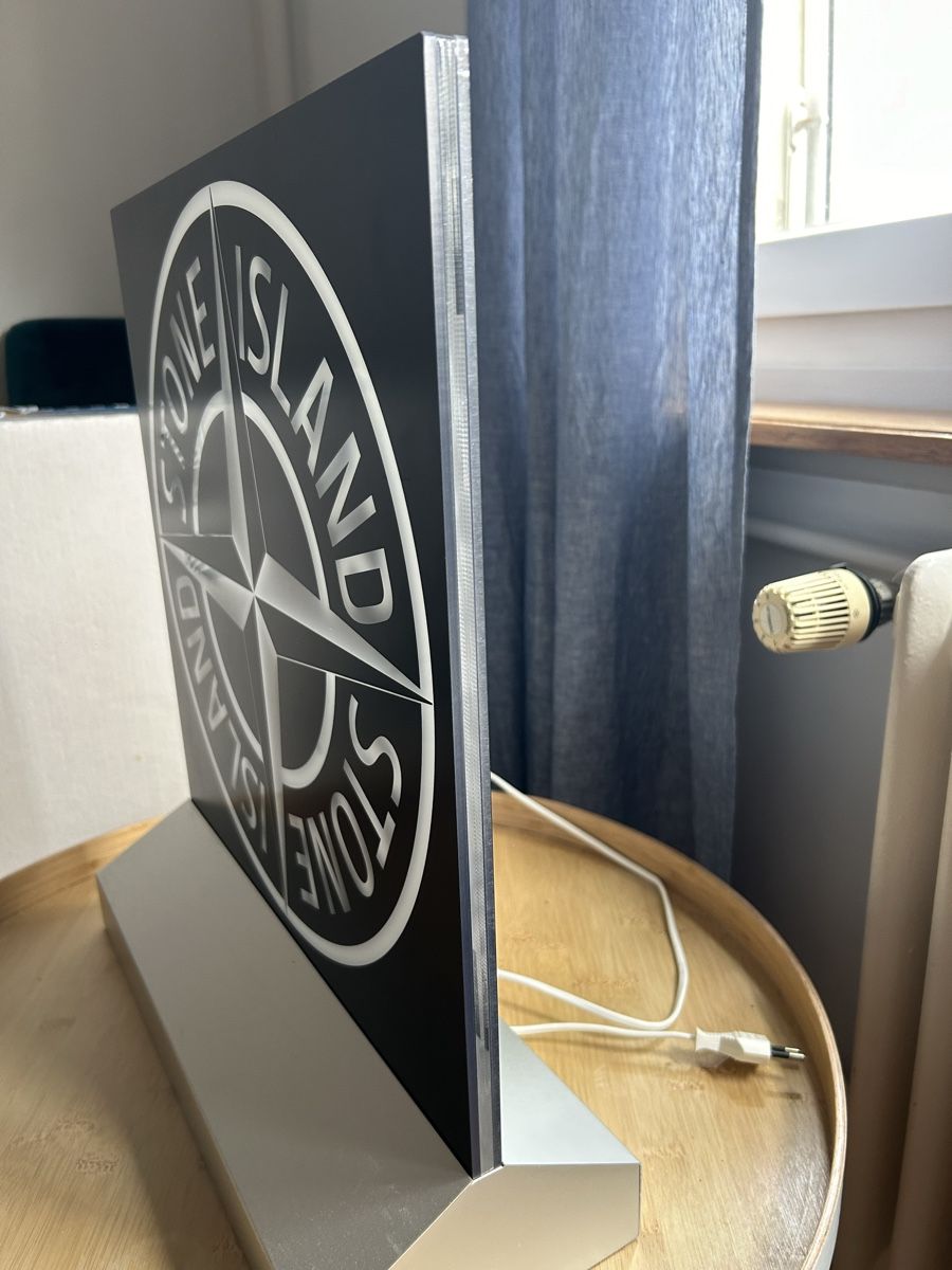 Lampen: Stone Island shop Lampe Leuchte – Gebraucht aus Bern von floorball_zoro 1