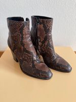 Tolle Stiefeletten, Schlangenmuster, Zara, Gr. 37