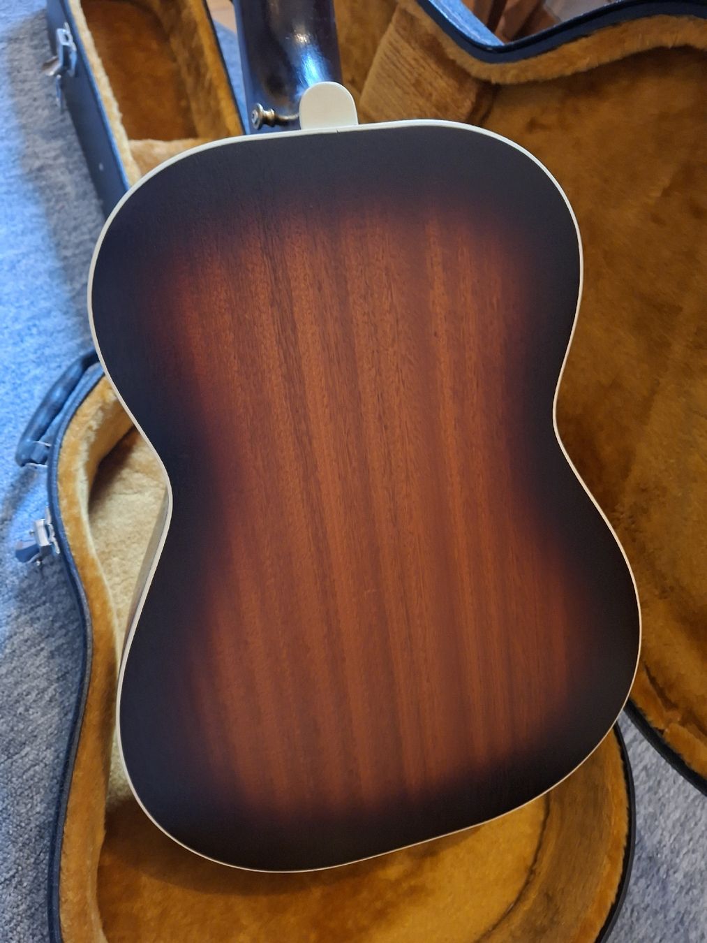 Musikinstrumente: Parlor Gitarre Bjärton sunburst – Gebraucht aus Remetschwil von littleredboots 4