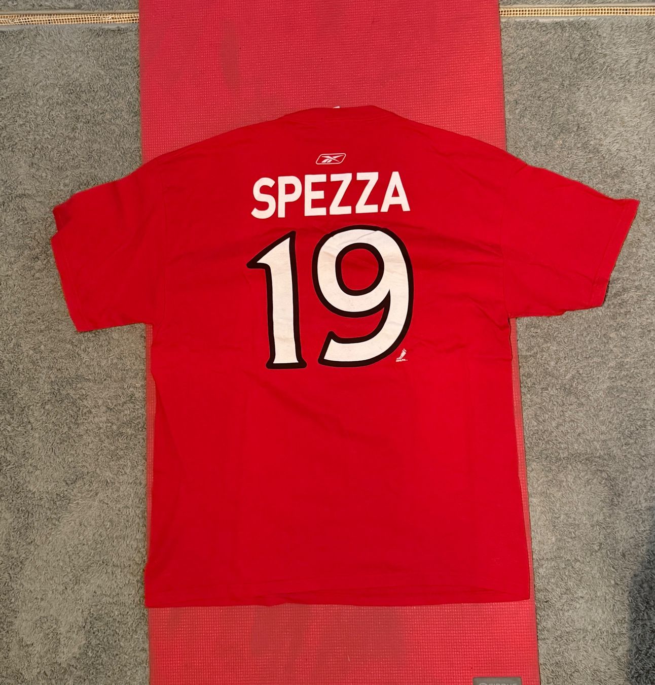 Reebok T-shirt: NHL T-Shirts – Usato da Rüeterswil venduto da dvo_y9vg 1