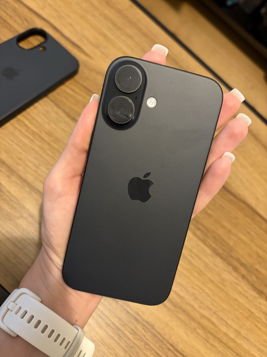 Apple Telefoni cellulari / Smartphones: Iphone 16 128GB 93% – Usato da Horn venduto da ant_766g 1